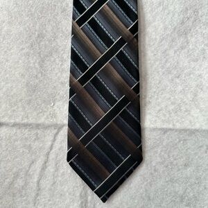 Sun River Elegant Men’s Silk Tie